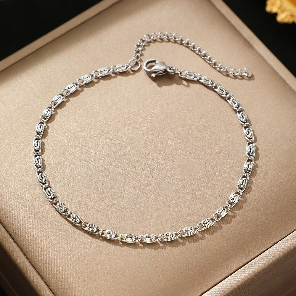 New Style Simplicity Subtlety Paper Clip Chain Lightweight Luxury Bracelet For Women Jewelry Daily Wear